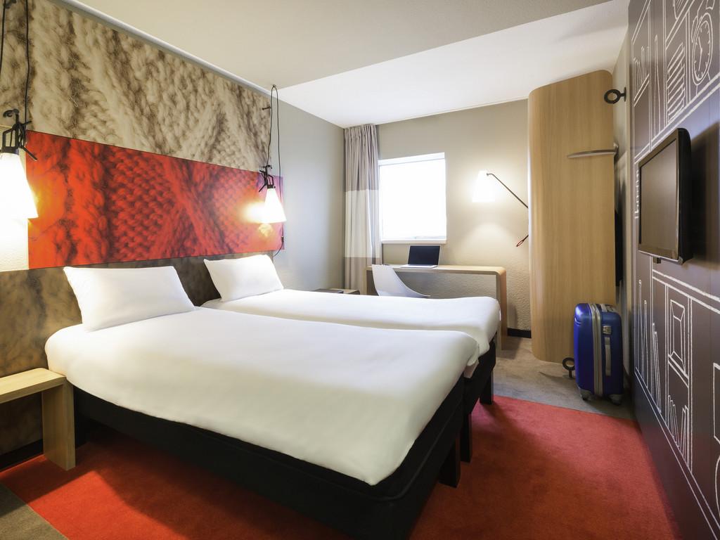 Hotel ibis Rennes Centre Gare Sud Buitenkant foto