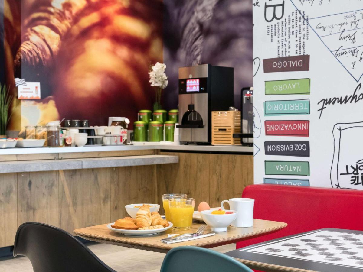 Hotel ibis Rennes Centre Gare Sud Buitenkant foto