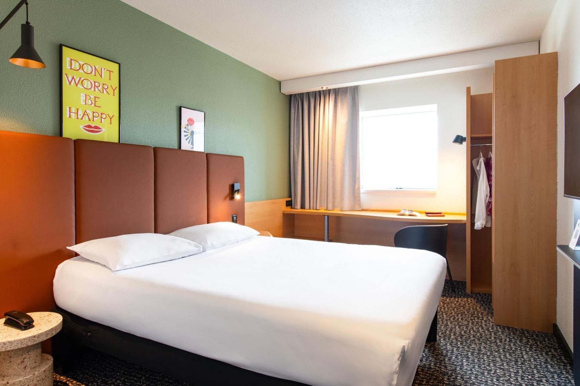 Hotel ibis Rennes Centre Gare Sud Buitenkant foto