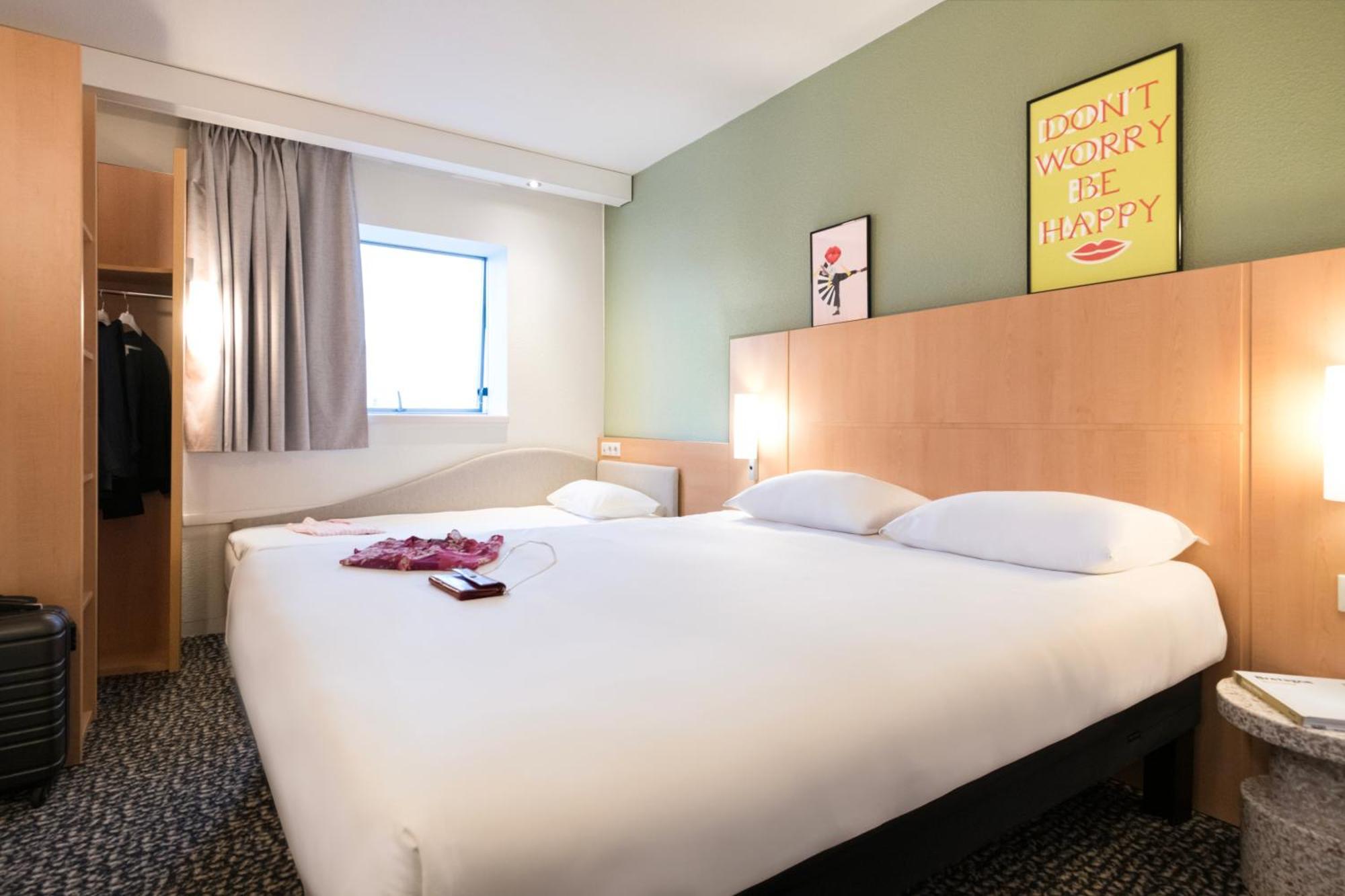 Hotel ibis Rennes Centre Gare Sud Buitenkant foto