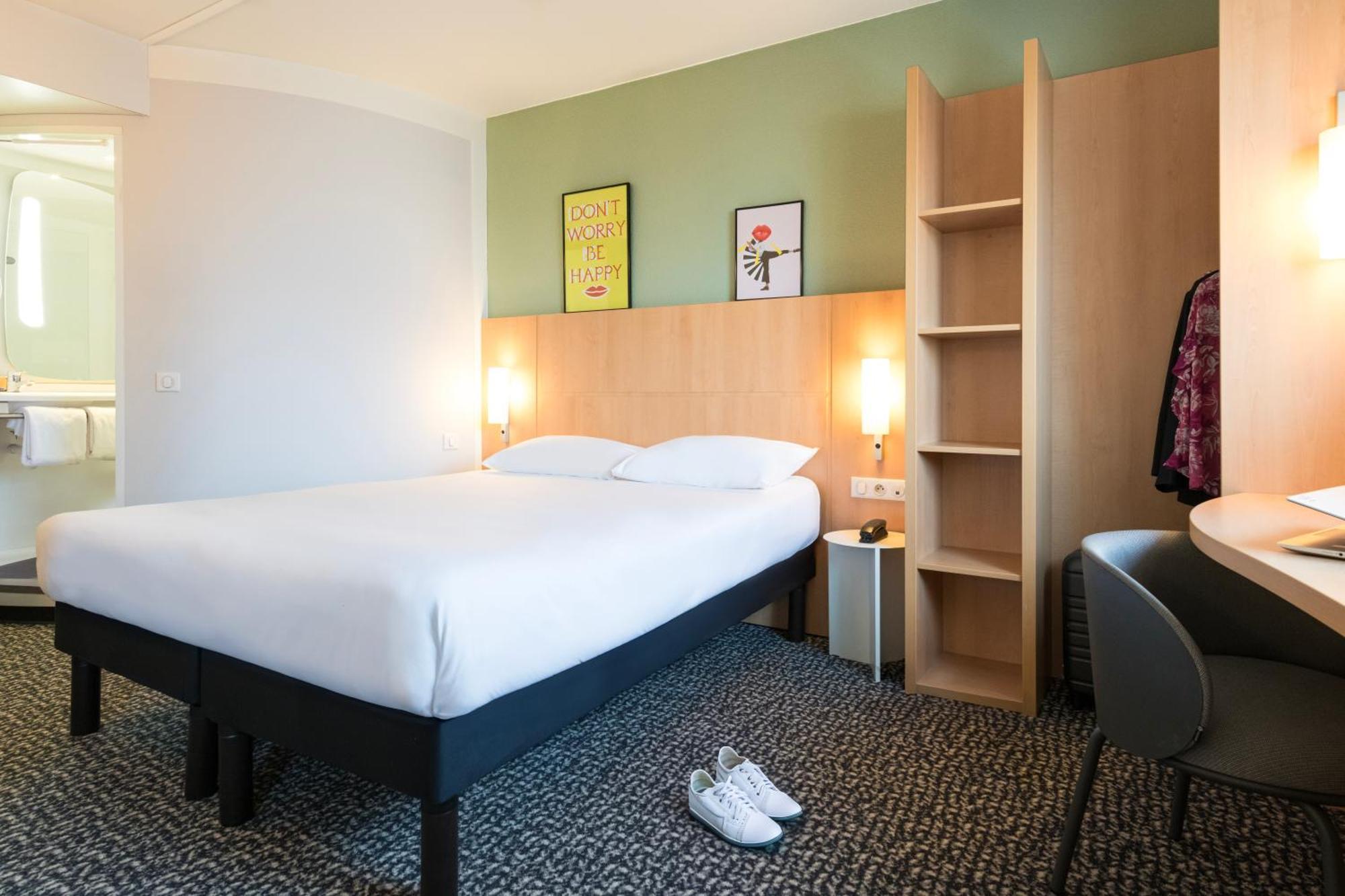 Hotel ibis Rennes Centre Gare Sud Buitenkant foto