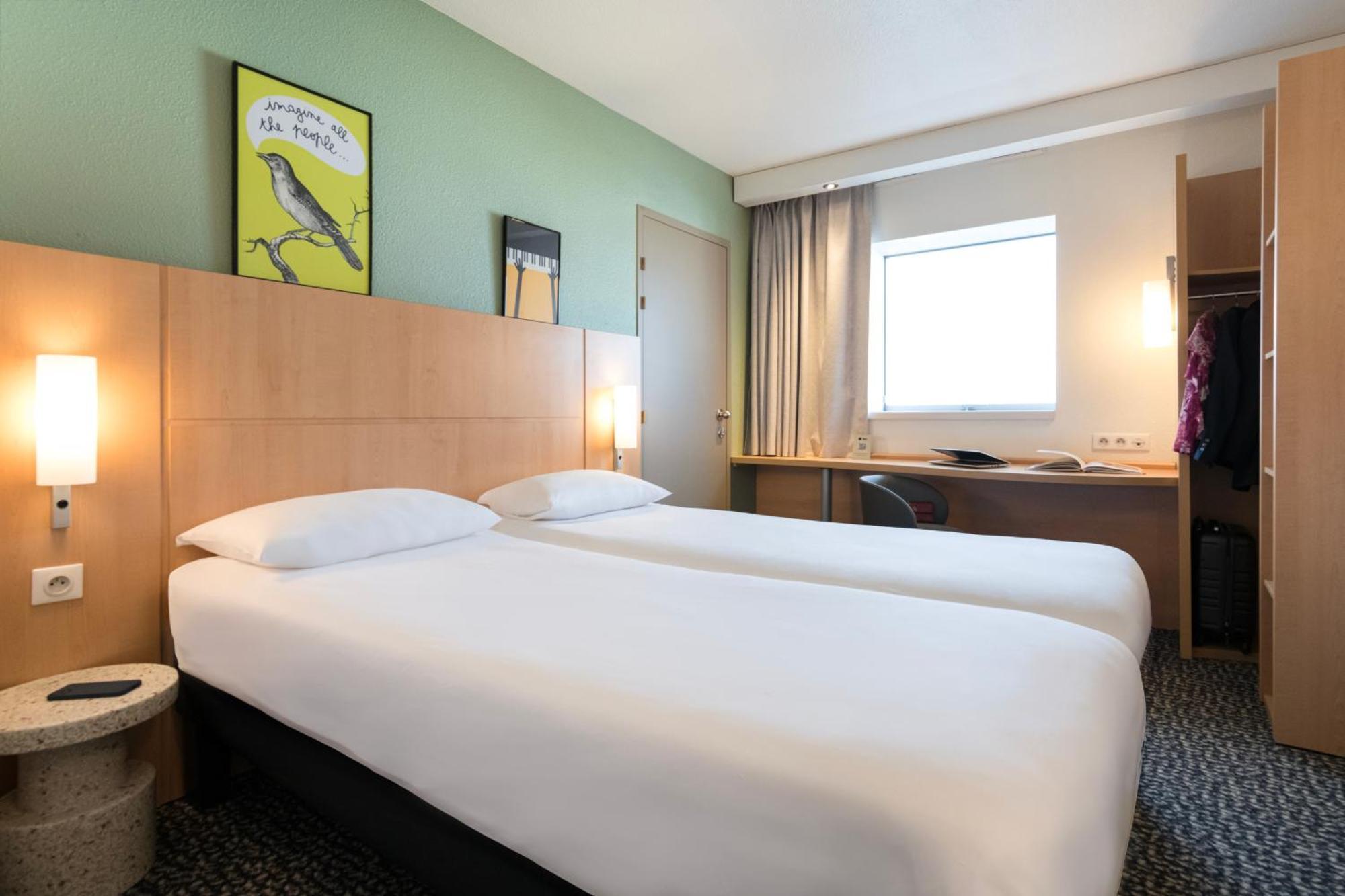 Hotel ibis Rennes Centre Gare Sud Buitenkant foto