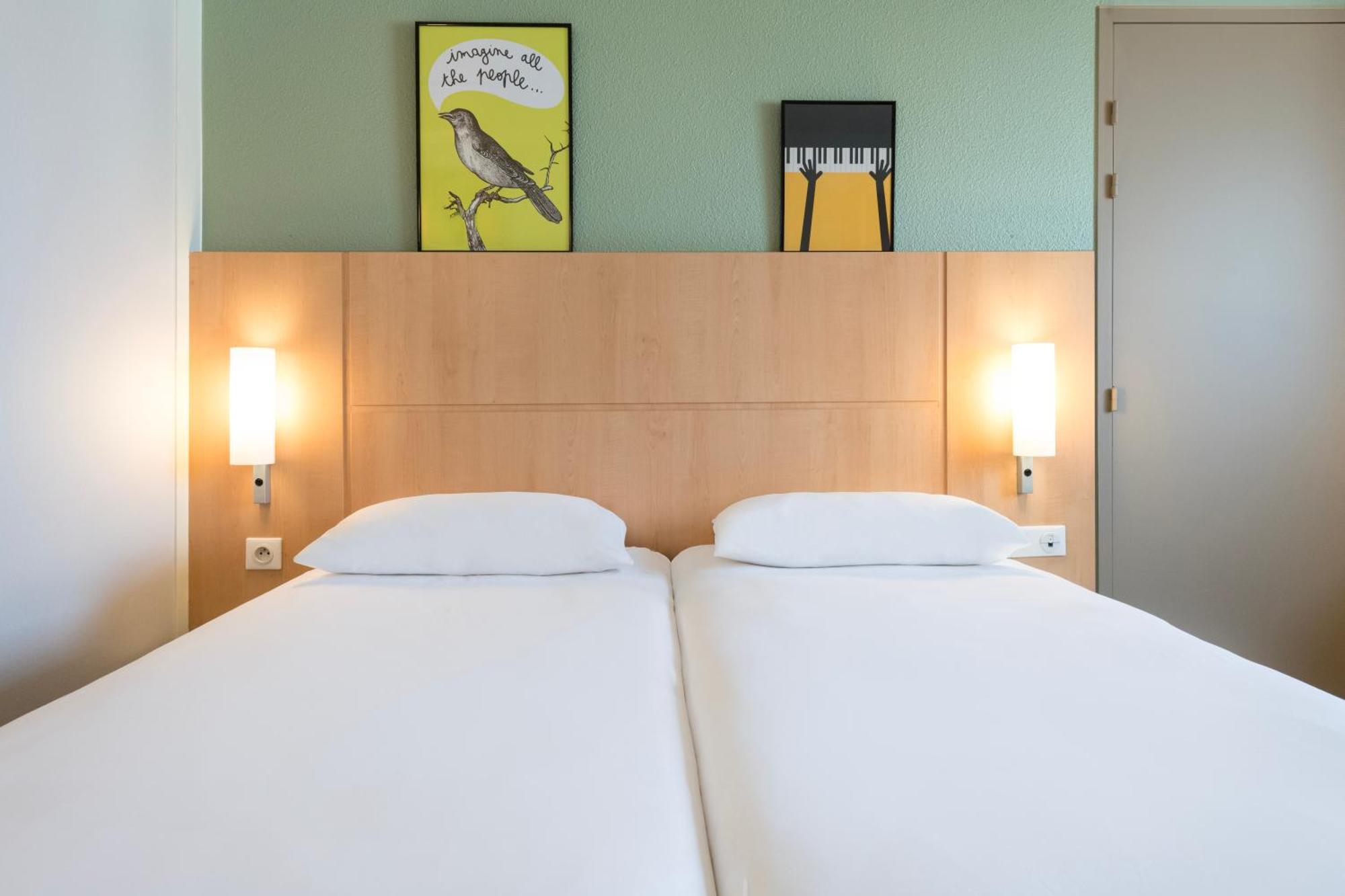 Hotel ibis Rennes Centre Gare Sud Buitenkant foto